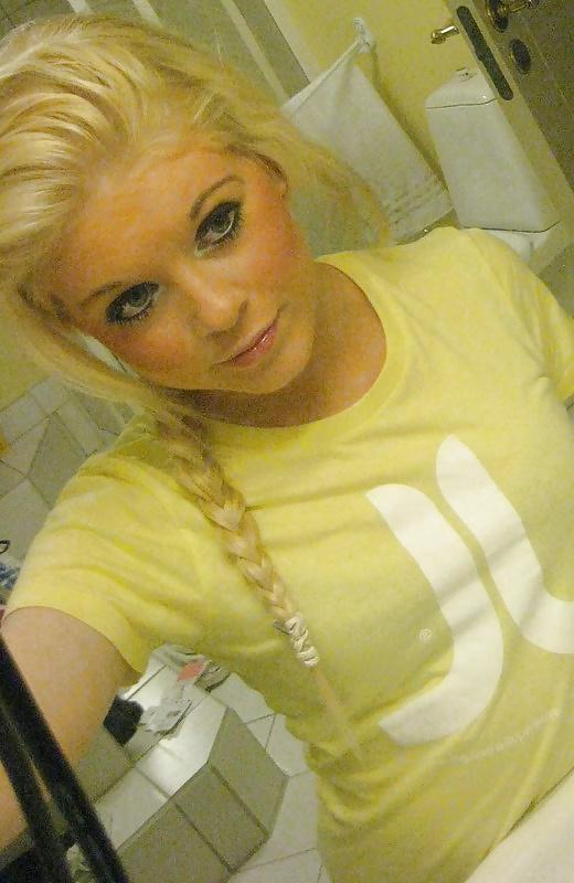 18P Norwegian sluts Private photos 