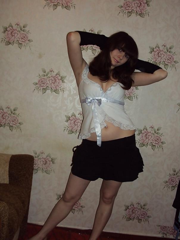 10P Sexy virgin Tanya