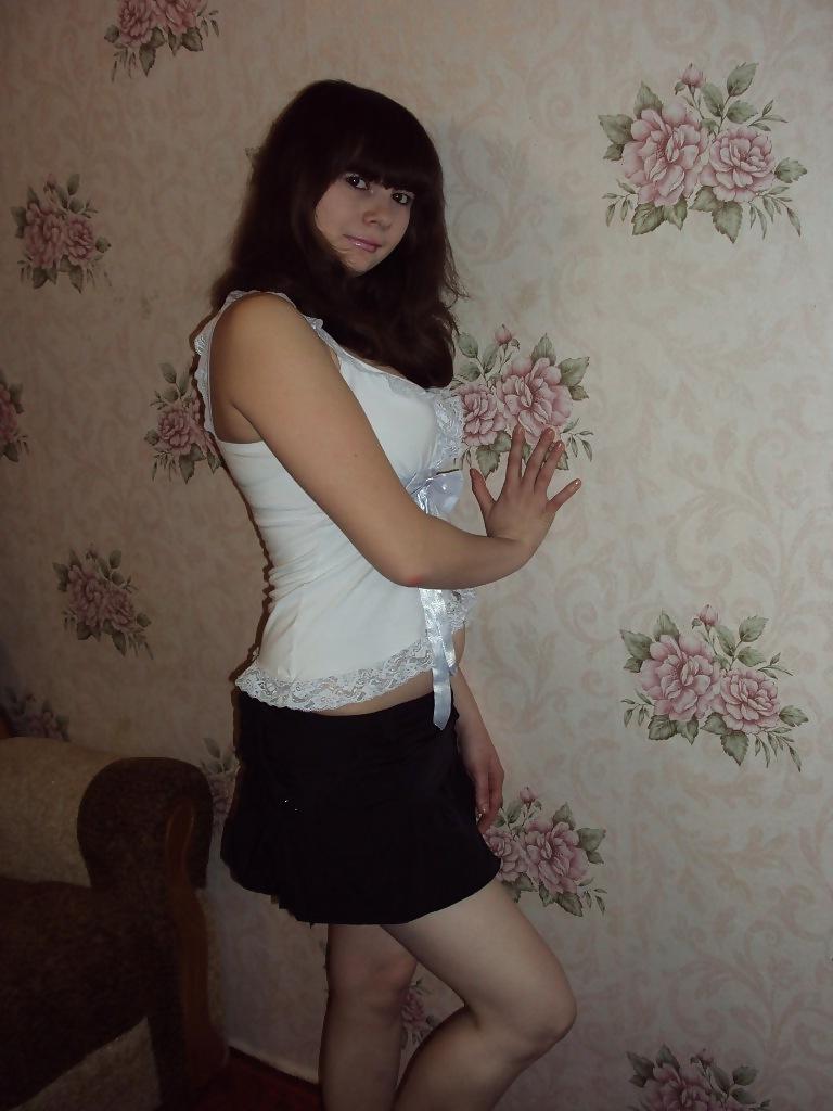 10P Sexy virgin Tanya