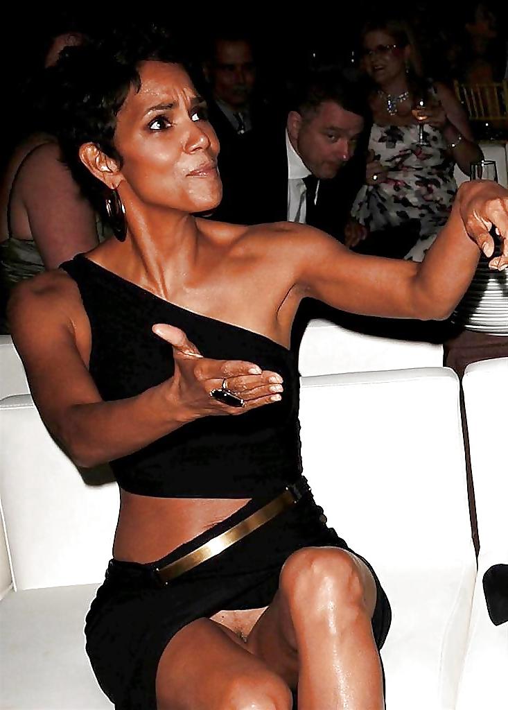 19P Halle Berry sexy