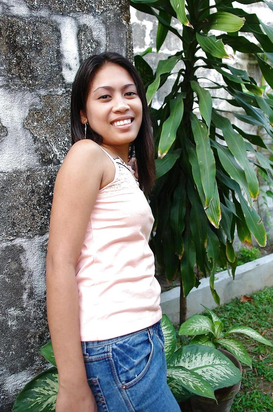 25P Young Asian Lady