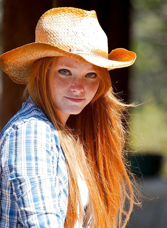 17P Redheads Non-Nude 1