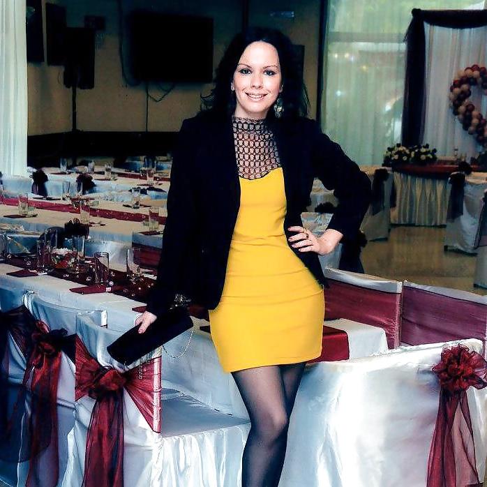 16P Lovely Serbian Lady - Ceca