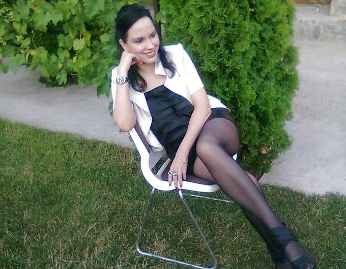 16P Lovely Serbian Lady - Ceca