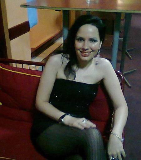 16P Lovely Serbian Lady - Ceca
