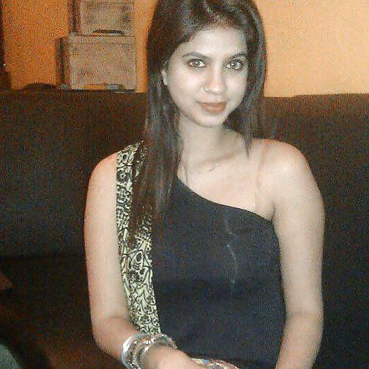 15P Sexy Girl (Non Nude)