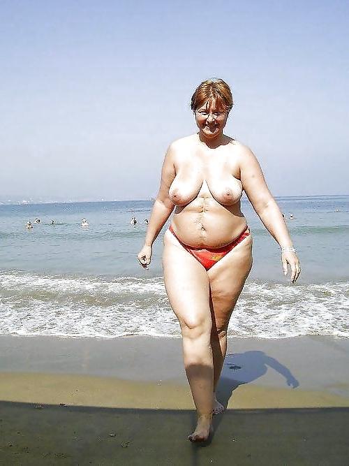 25P IN LOVE with nasty, fat & hairy GRANNIES! 12