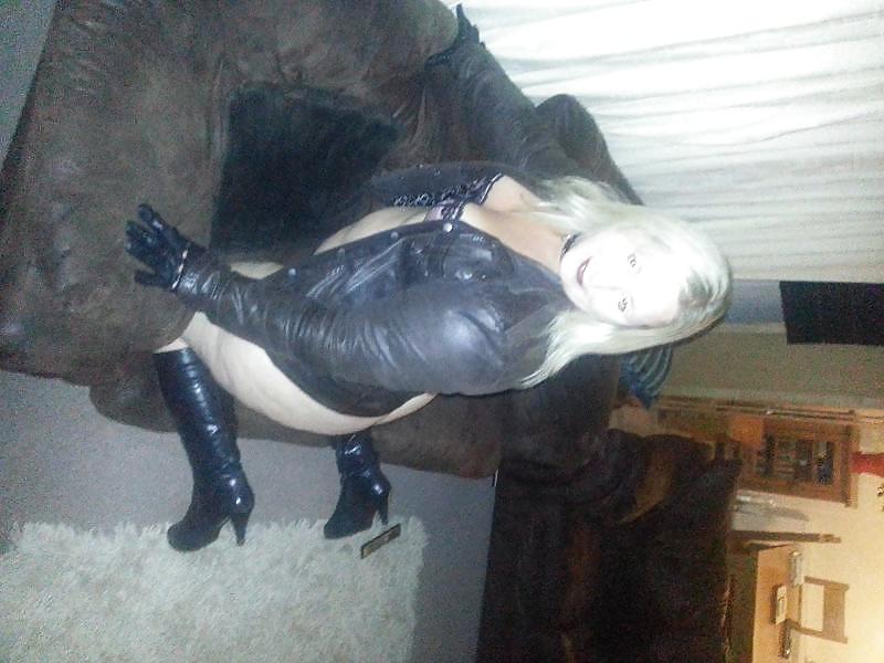 9P Non-nude lisa