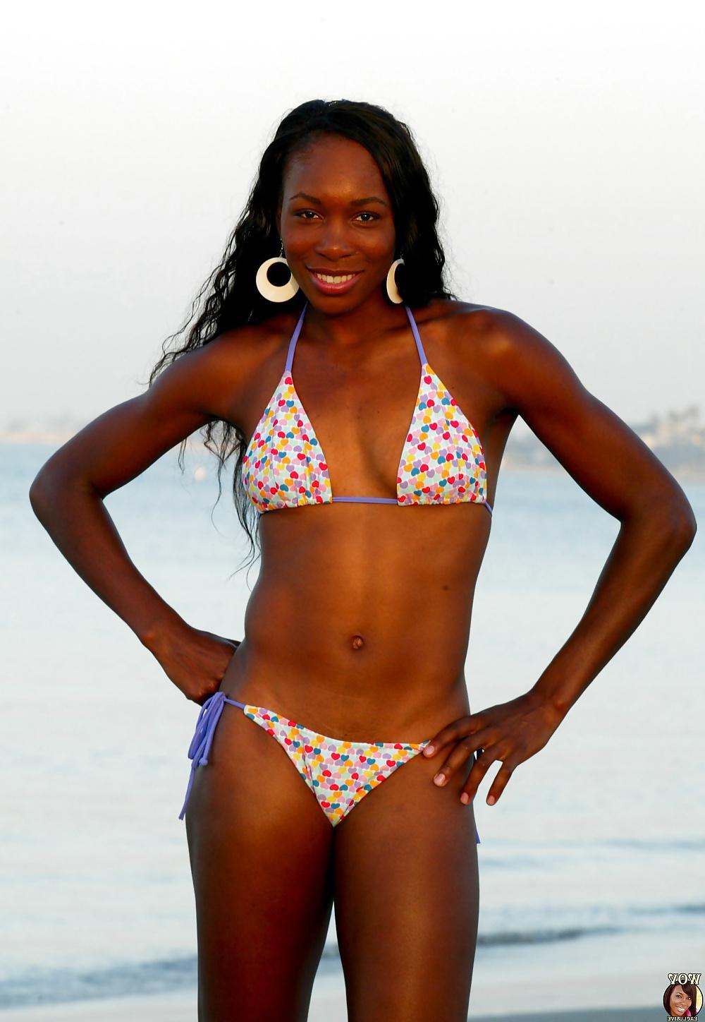 15P Venus Williams Bikini and Nude Shoot..