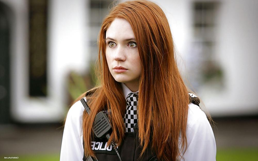 19P Redheads - Non Nude 5