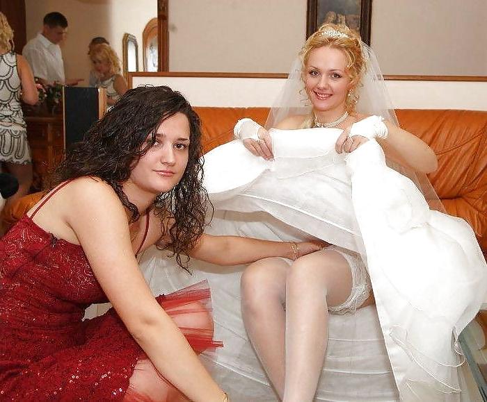 25P Bridal voyeur
