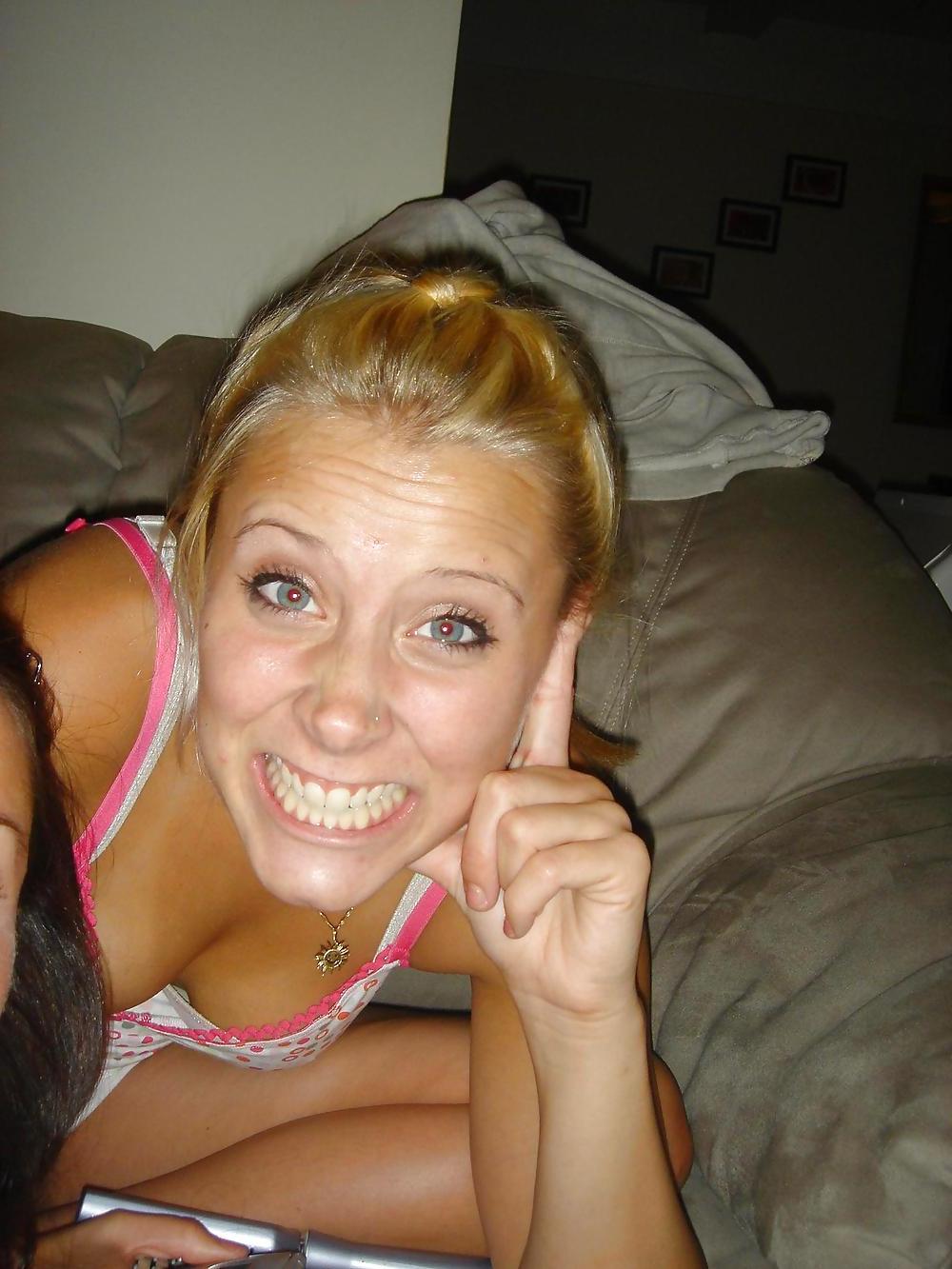 15P Nice (non nude) girls 32