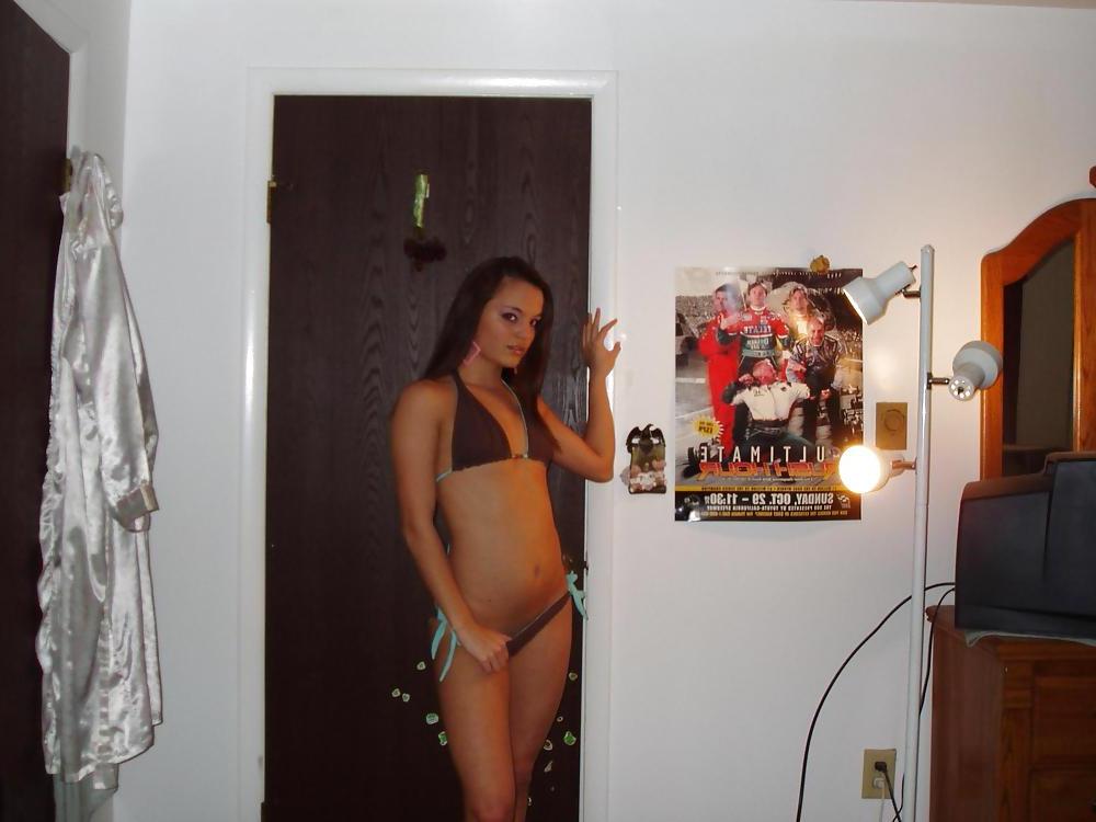15P Nice (non nude) girls 32