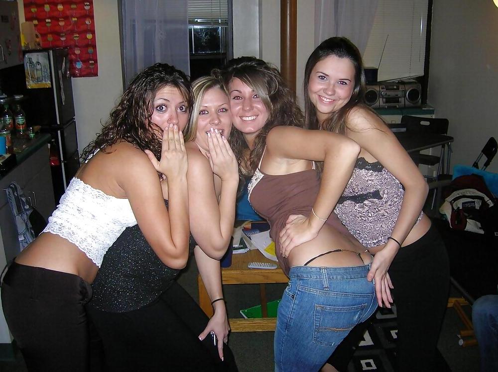 15P Nice (non nude) girls 32