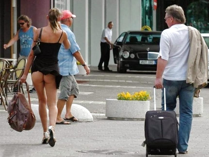 25P Upskirts 2