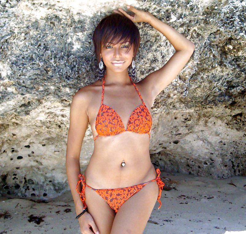 25P Filipino Ladyboy Fiona from Cebu Island
