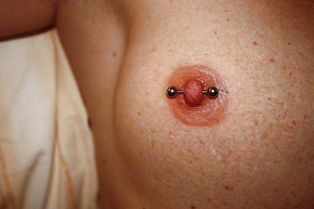 7P Pierced Nipples