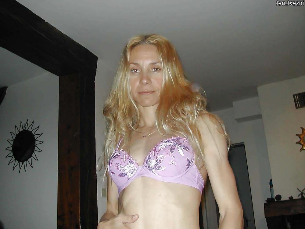 25P Small Tit Mix of Teens and Matures