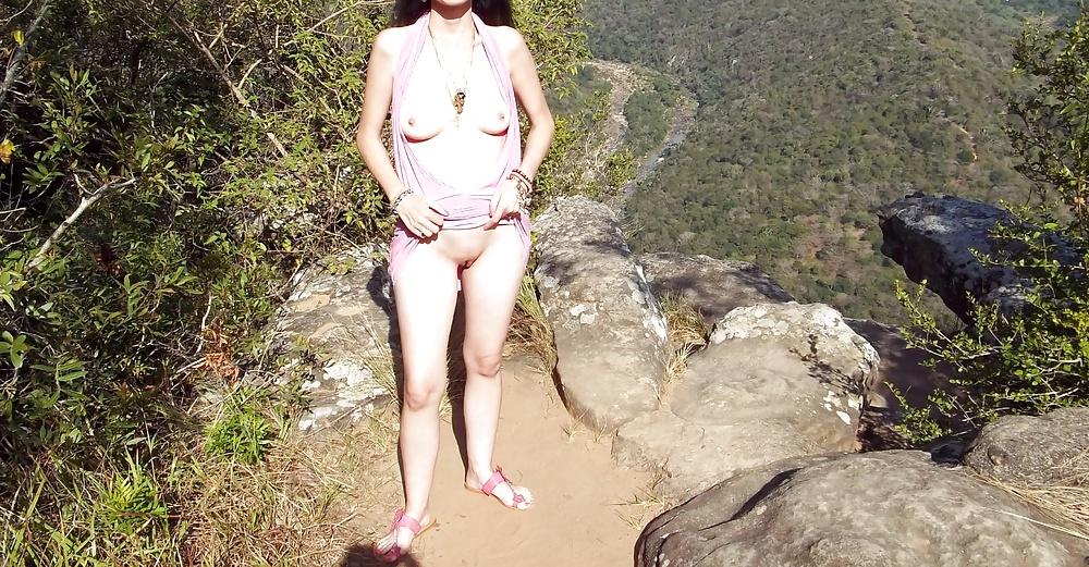 8P PUBLIC FLASHING PUSSY CLIT TITS COMMENT PLS