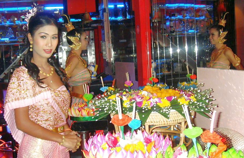 25P Ladyboy Jen aka Emily from Laos