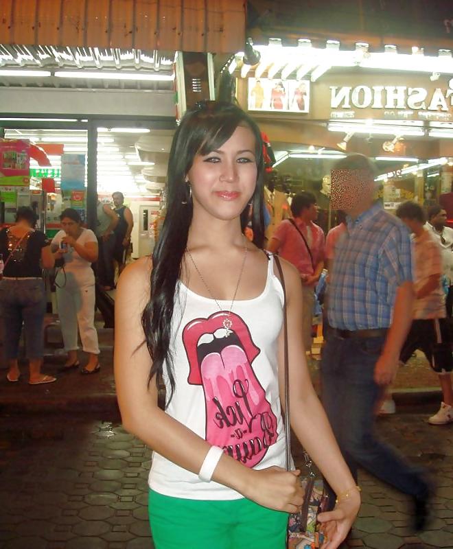 25P Ladyboy Jen aka Emily from Laos