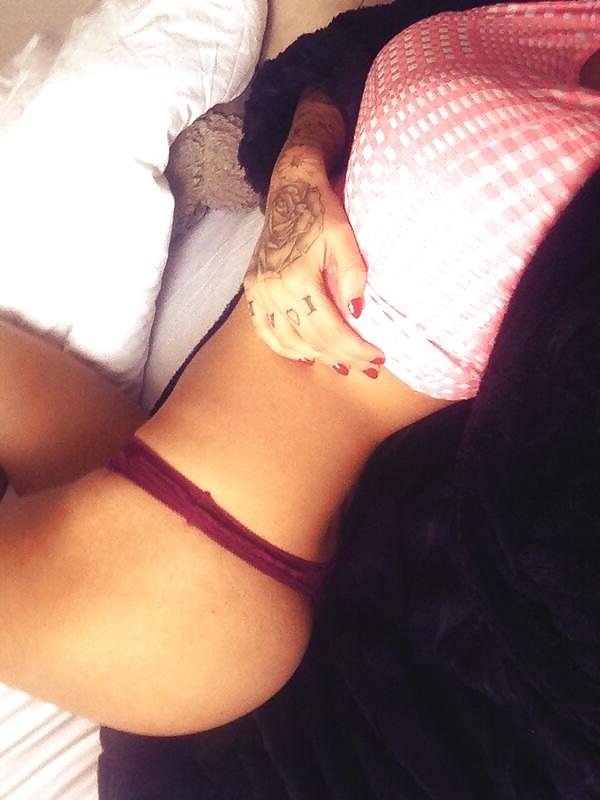10P Rude-tatgirl non nudes