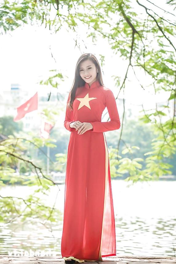 11P Ao Dai - Vietnamese traditional clothes 