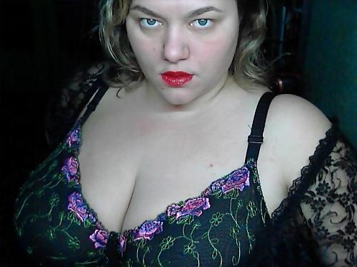 10P Busty Russian mature