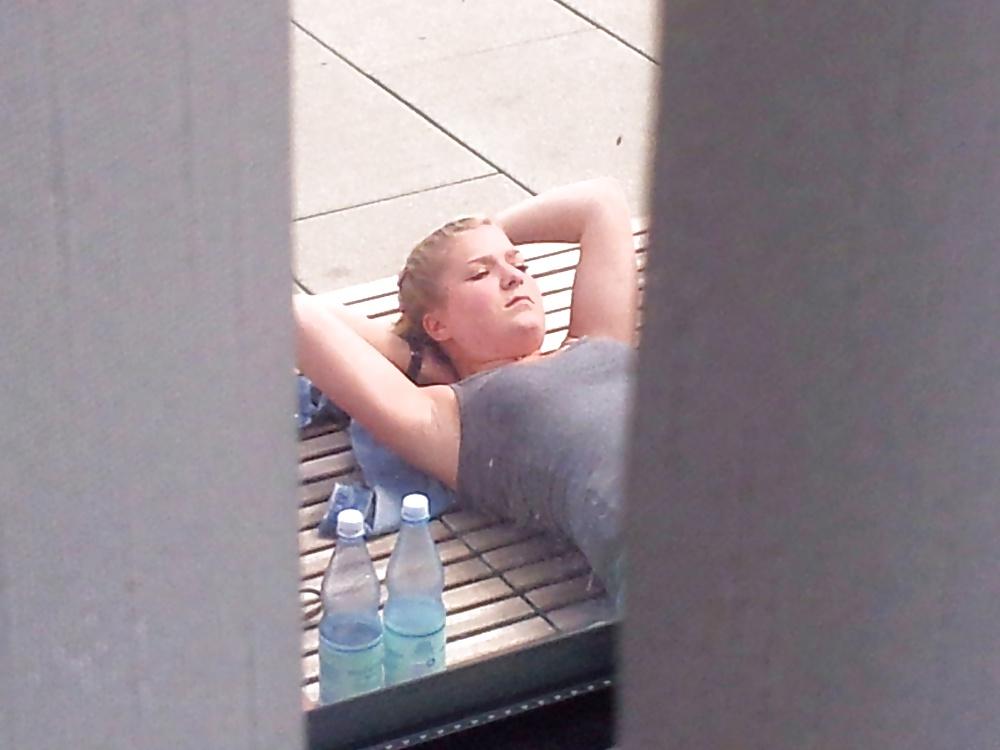 7P Hot NonNude Teen