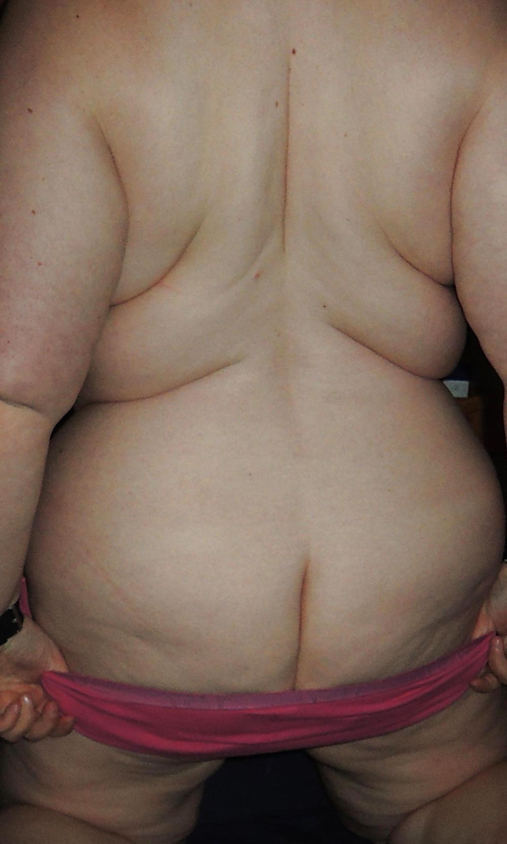15P Two 18 yo virgin boys made this pics of my fat body n pussy