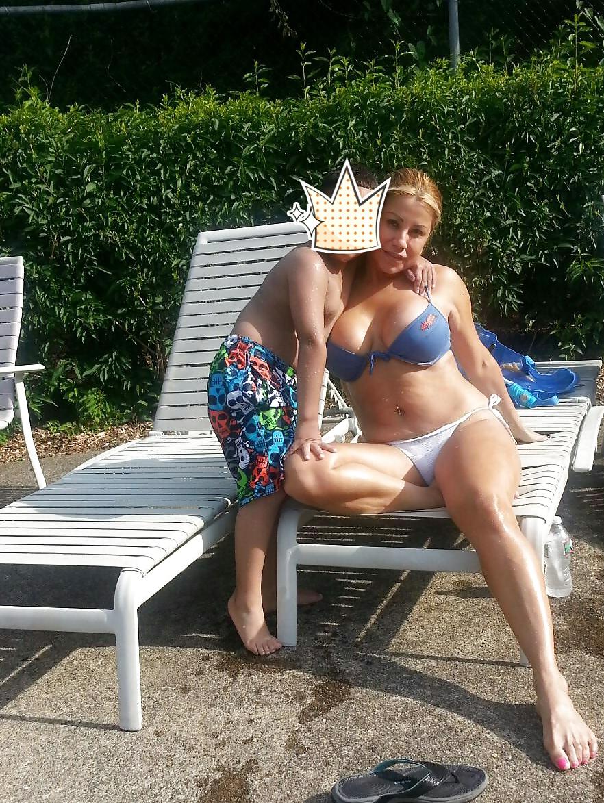 16P Facebook friends  (milf!)