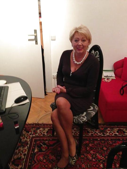 17P Kaya - Mature Blonde Lady
