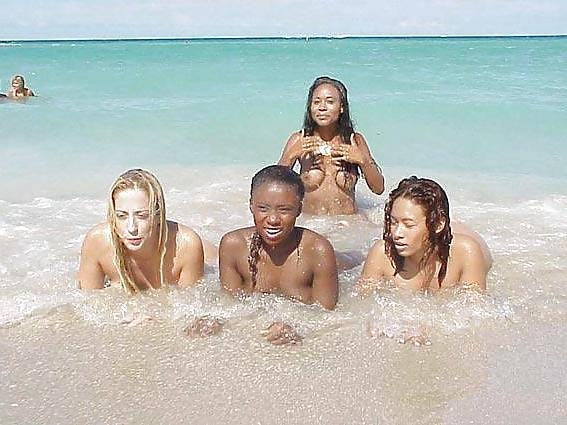 25P Black Girls at the Beach: Nudists and Exhibitionists