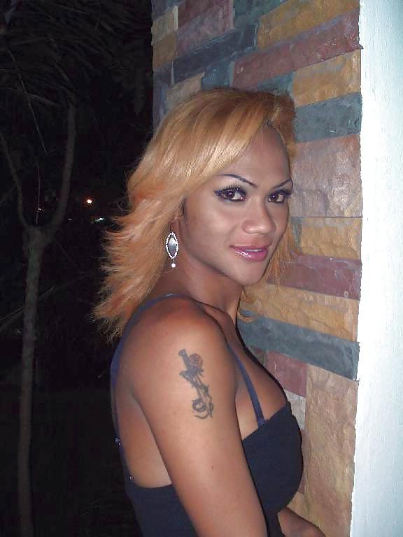 25P Blond Ladyboy Oh from Pattaya