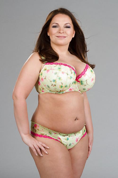 25P BBW Lingerie