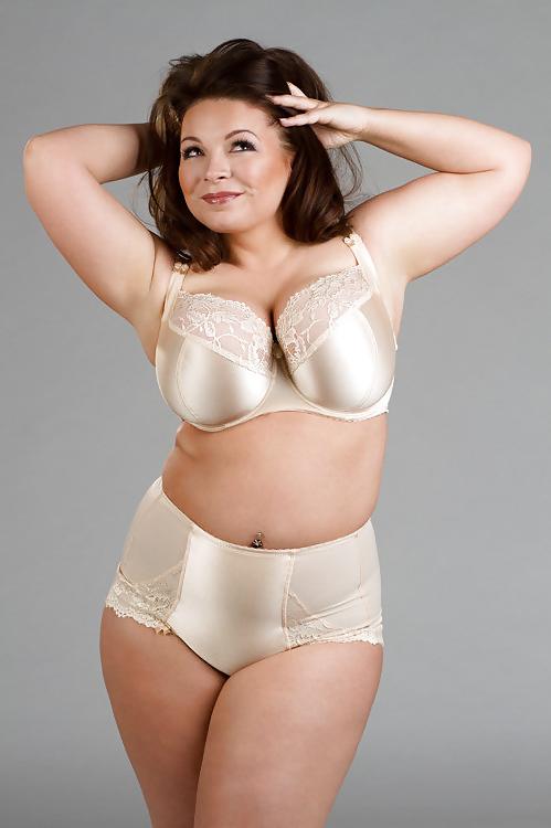 25P BBW Lingerie