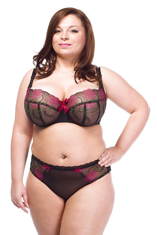 25P BBW Lingerie