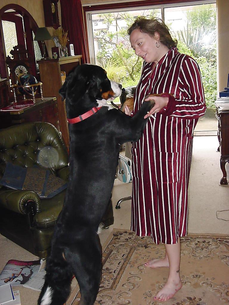 11P Tim194. Non Porn with the dogs.