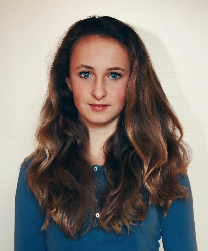 10P Would You Fuck Mom Or Daughter?