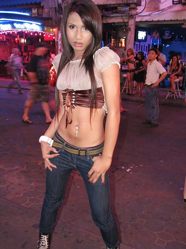 25P Pattaya Ladyboy Nana aka Pookie (non nude pics)