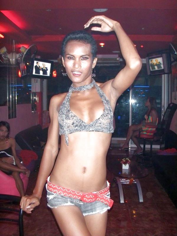 24P Pattaya Ladyboy Tatar