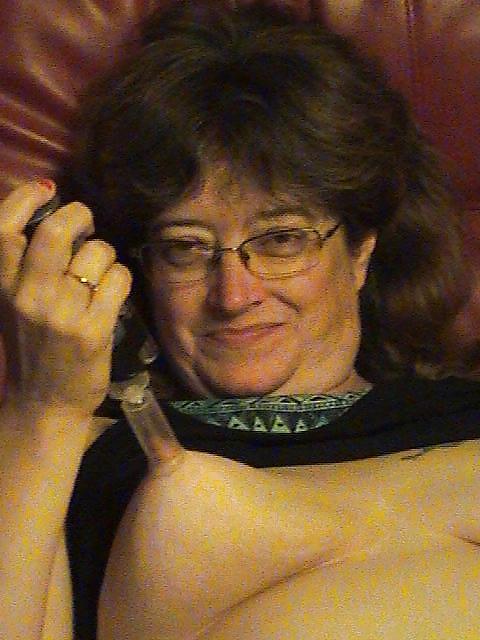 16P Headluvinwife and clit pump