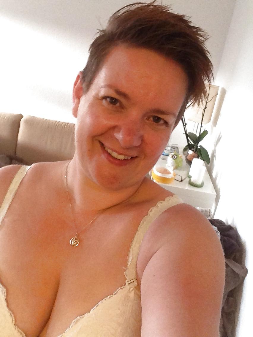 13P Dating lady xl