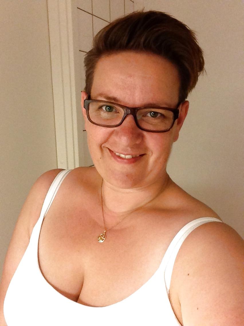 13P Dating lady xl