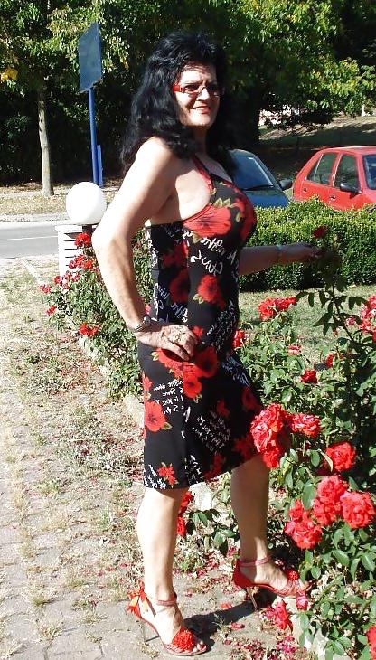 25P Stefi - Mature Slut Part 2
