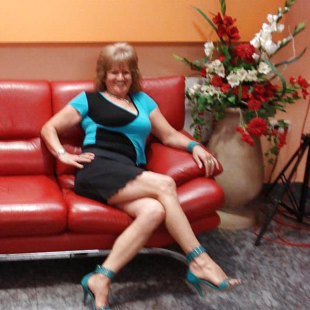 25P Stefi - Mature Slut Part 2