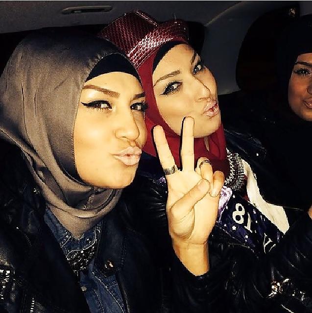25P Turkish sexy hijab turbanli