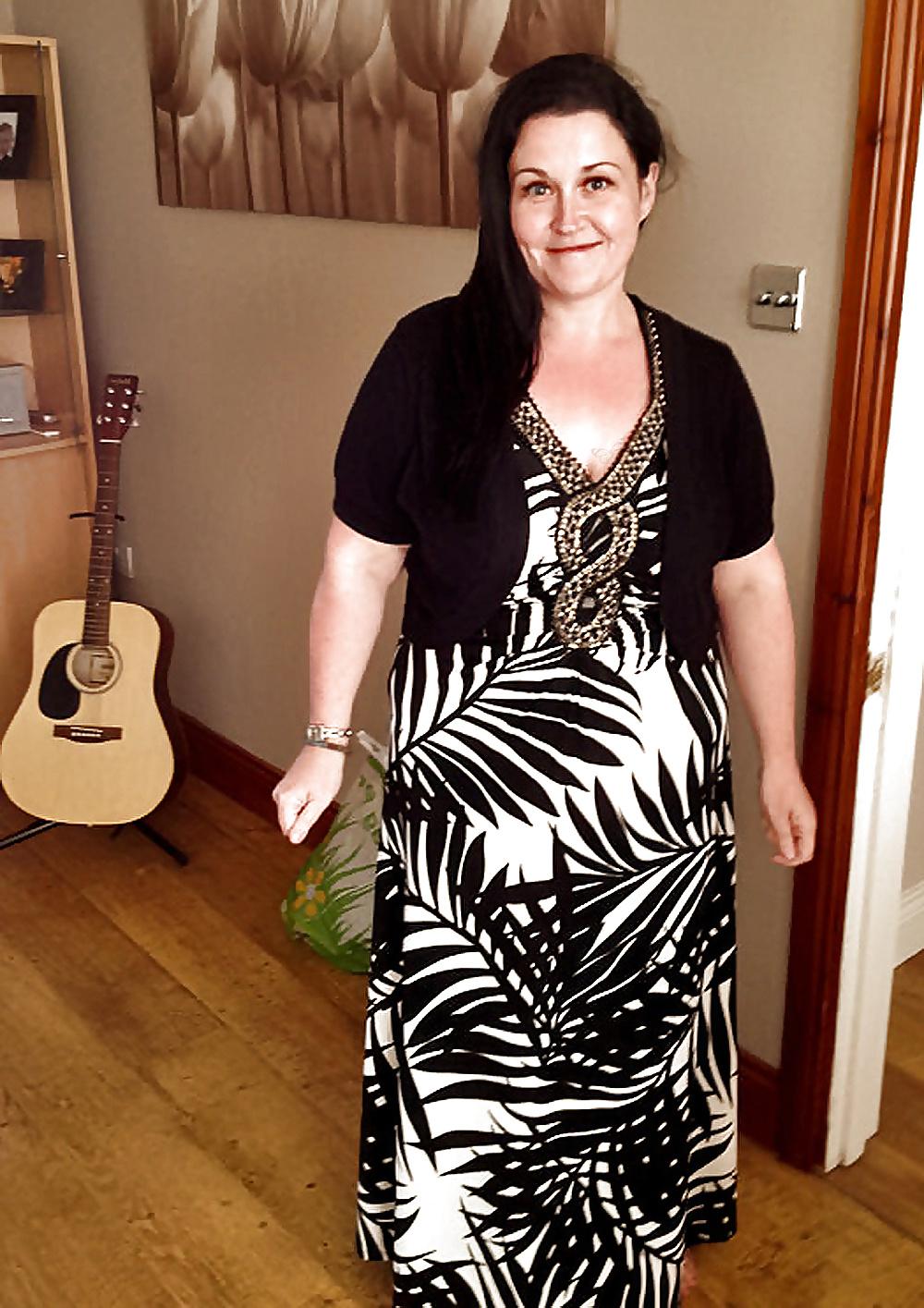 25P The Best of Exposed Newcastle BBW Lyndsay Dawson