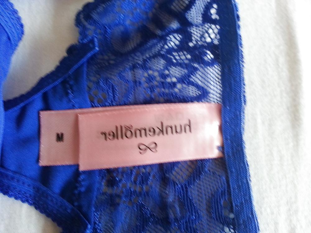 25P Bhtjes en slipjes van me sletje 