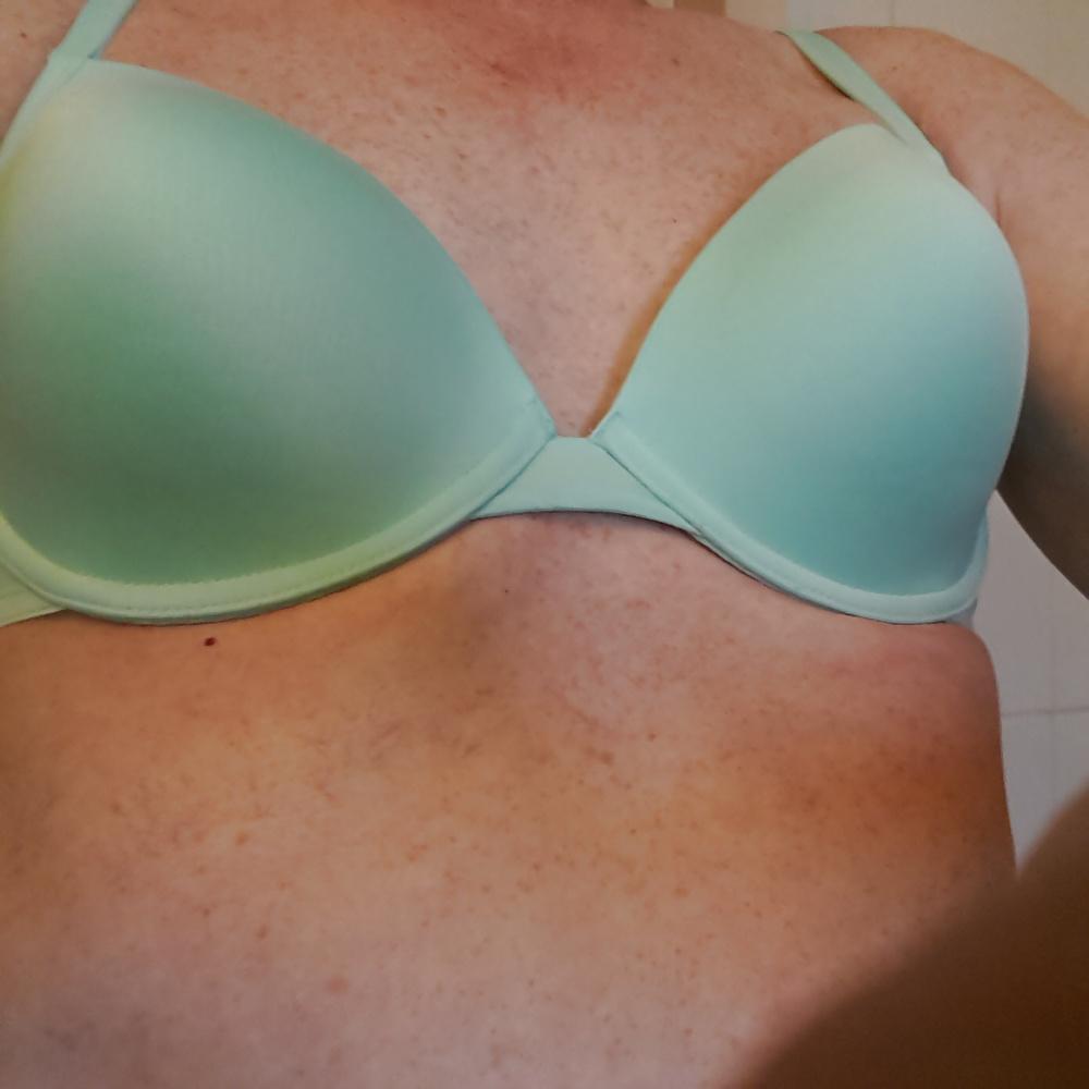 25P Bhtjes en slipjes van me sletje 